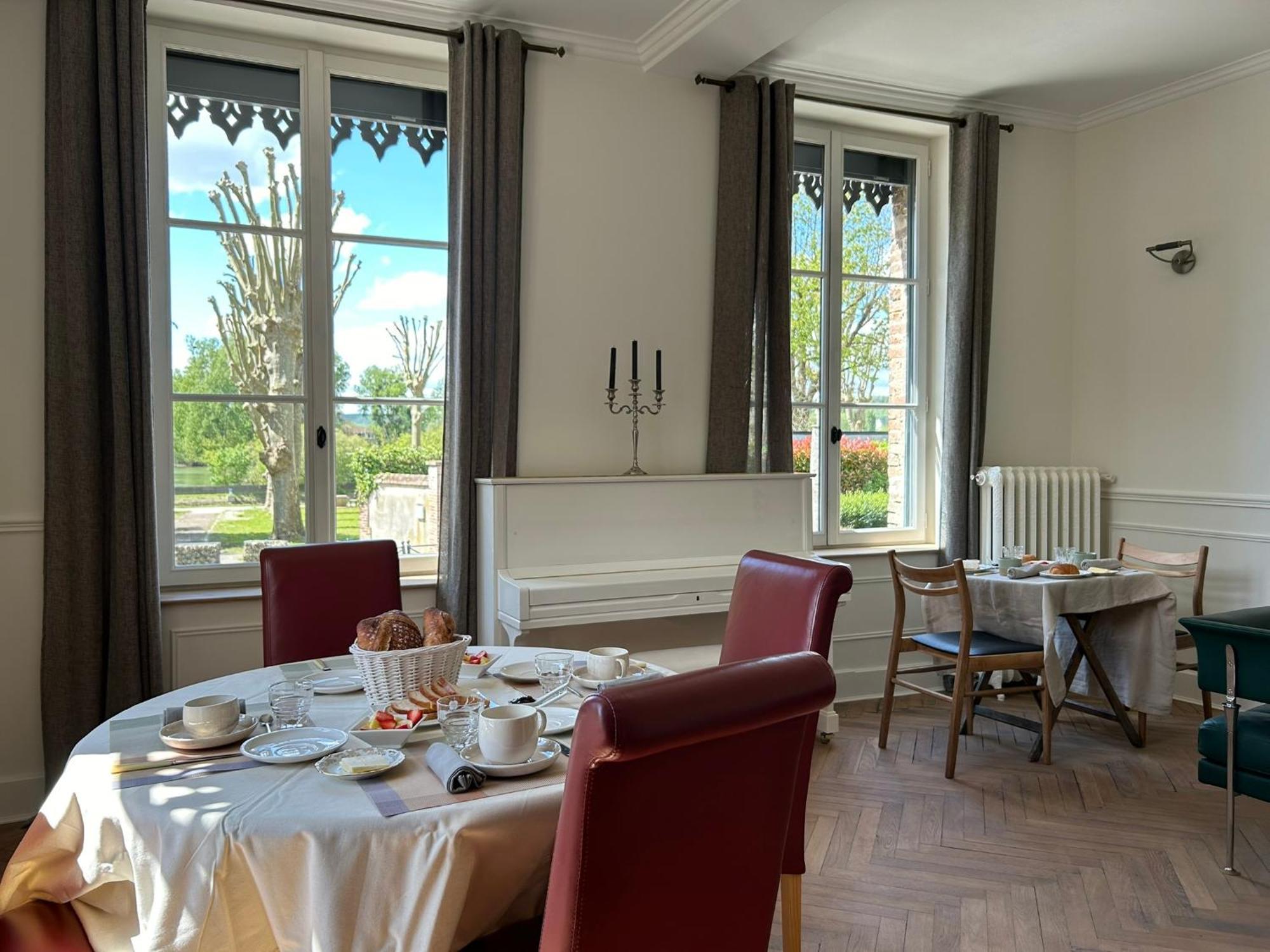 Villa Du Vieux Chateau Лез-Андели Экстерьер фото